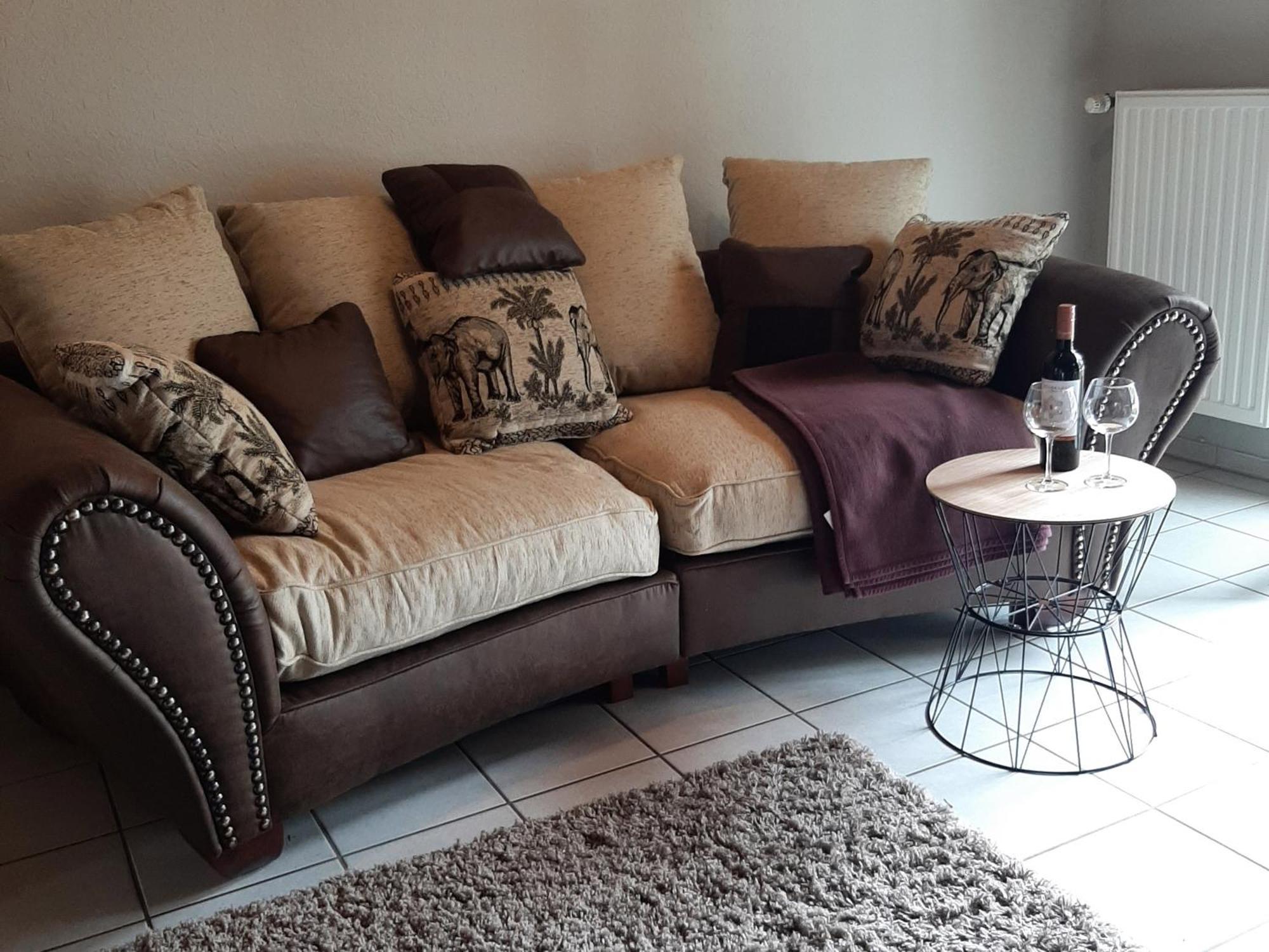 Neu! Schicke Ferienwohnung Niebuell Buitenkant foto